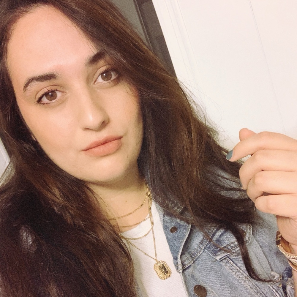 Meet your Posher, Viridiana